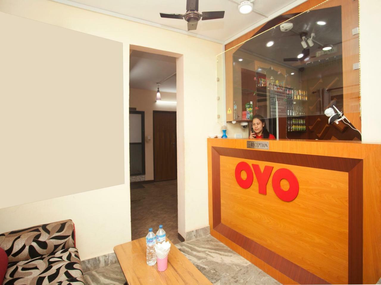 Oyo 341 Hotel Kusum Kohinoore Tokha Exterior photo