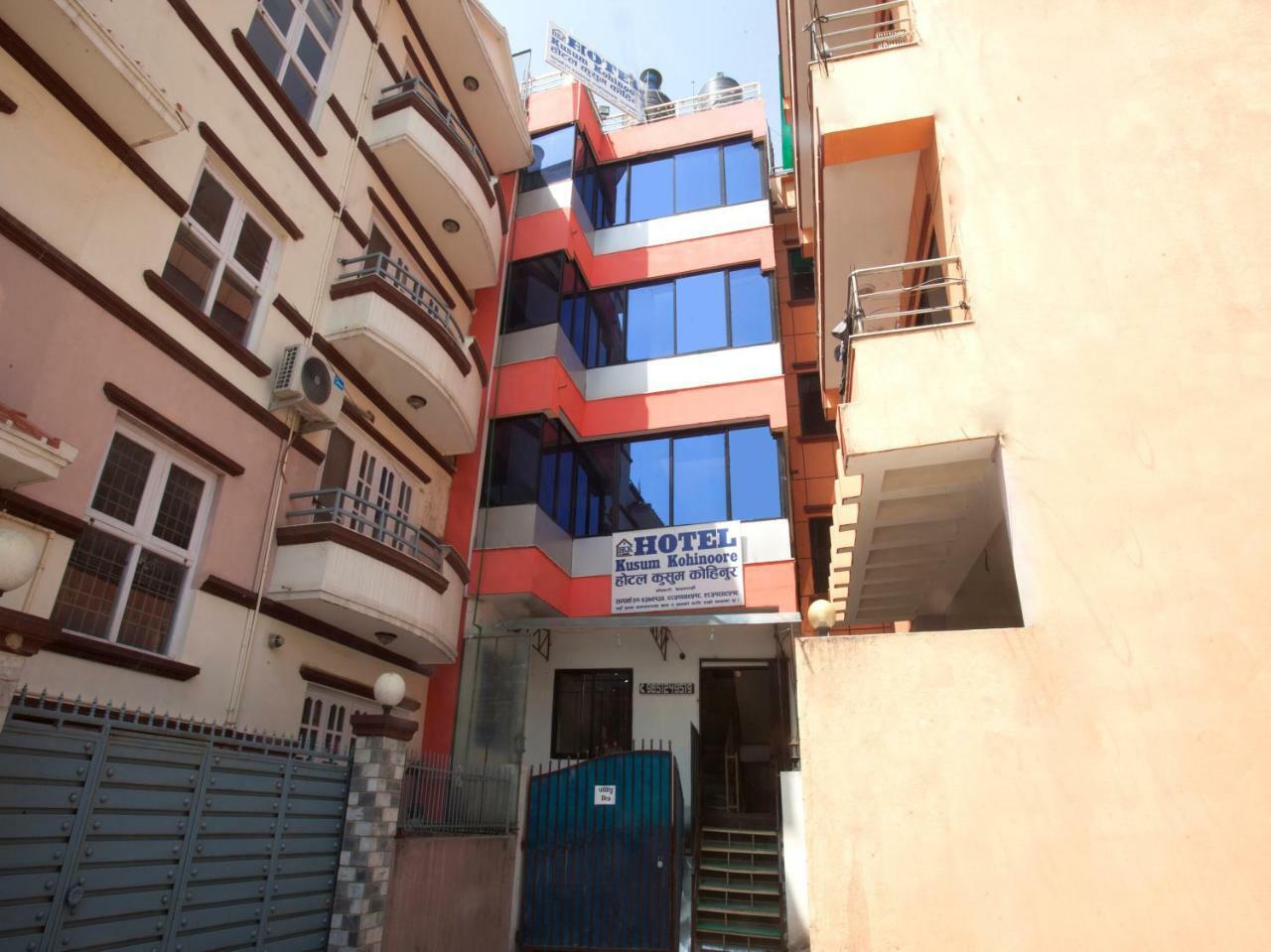 Oyo 341 Hotel Kusum Kohinoore Tokha Exterior photo